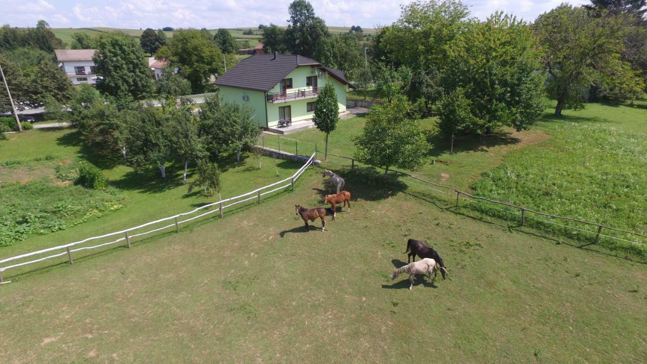 Green Apartment Plitvice Rakovica Dış mekan fotoğraf